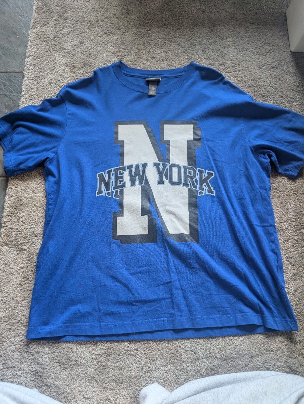 H&M Blue New York Graphic Short Sleeve Tee